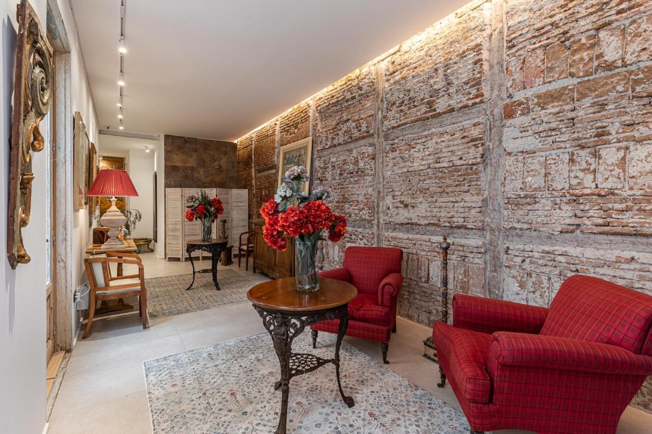 מדריד Queens House Chueca מראה חיצוני תמונה